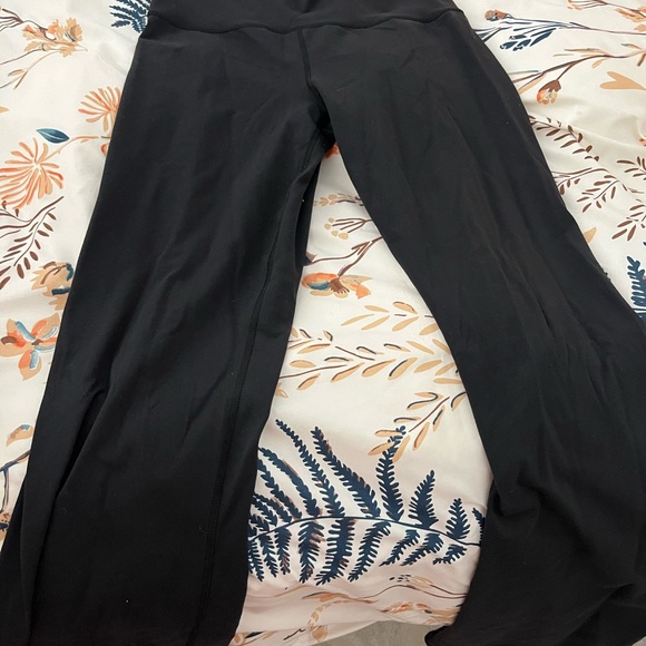 Lululemon Athletica Black Leggings Sleek Matte Finish - Picture 1 of 2